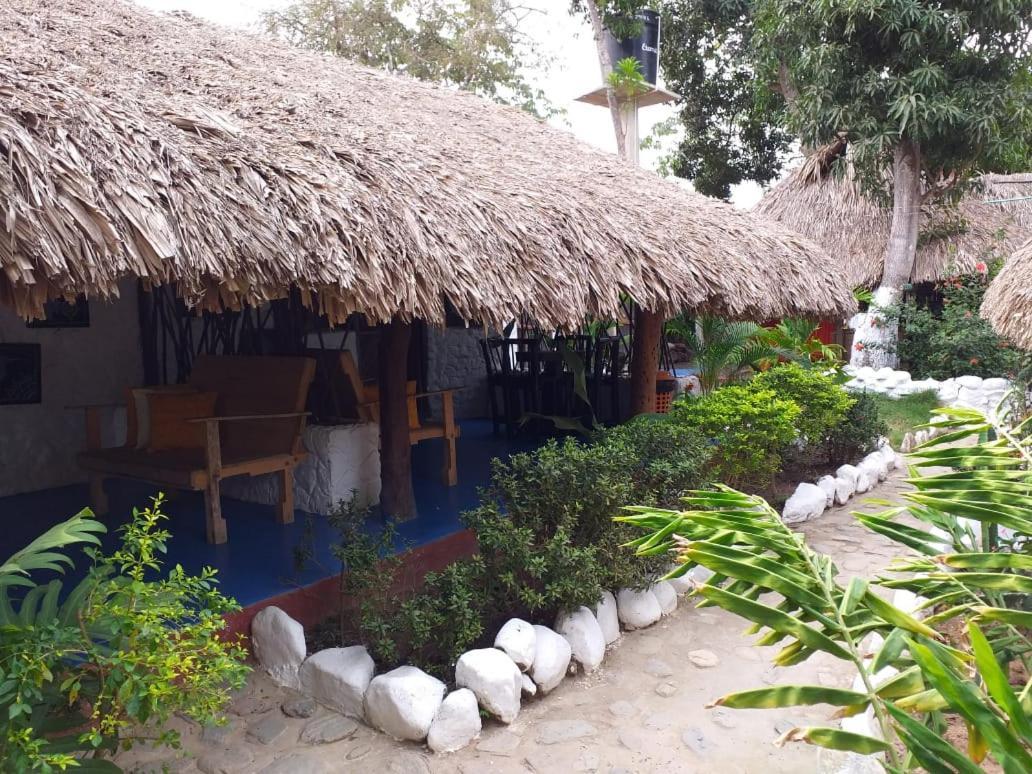 פאלומינו Hostel Cattleya מראה חיצוני תמונה