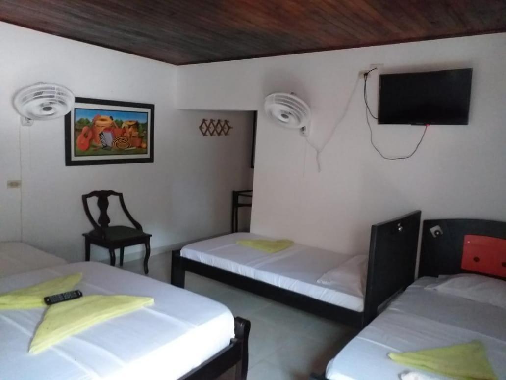 פאלומינו Hostel Cattleya מראה חיצוני תמונה