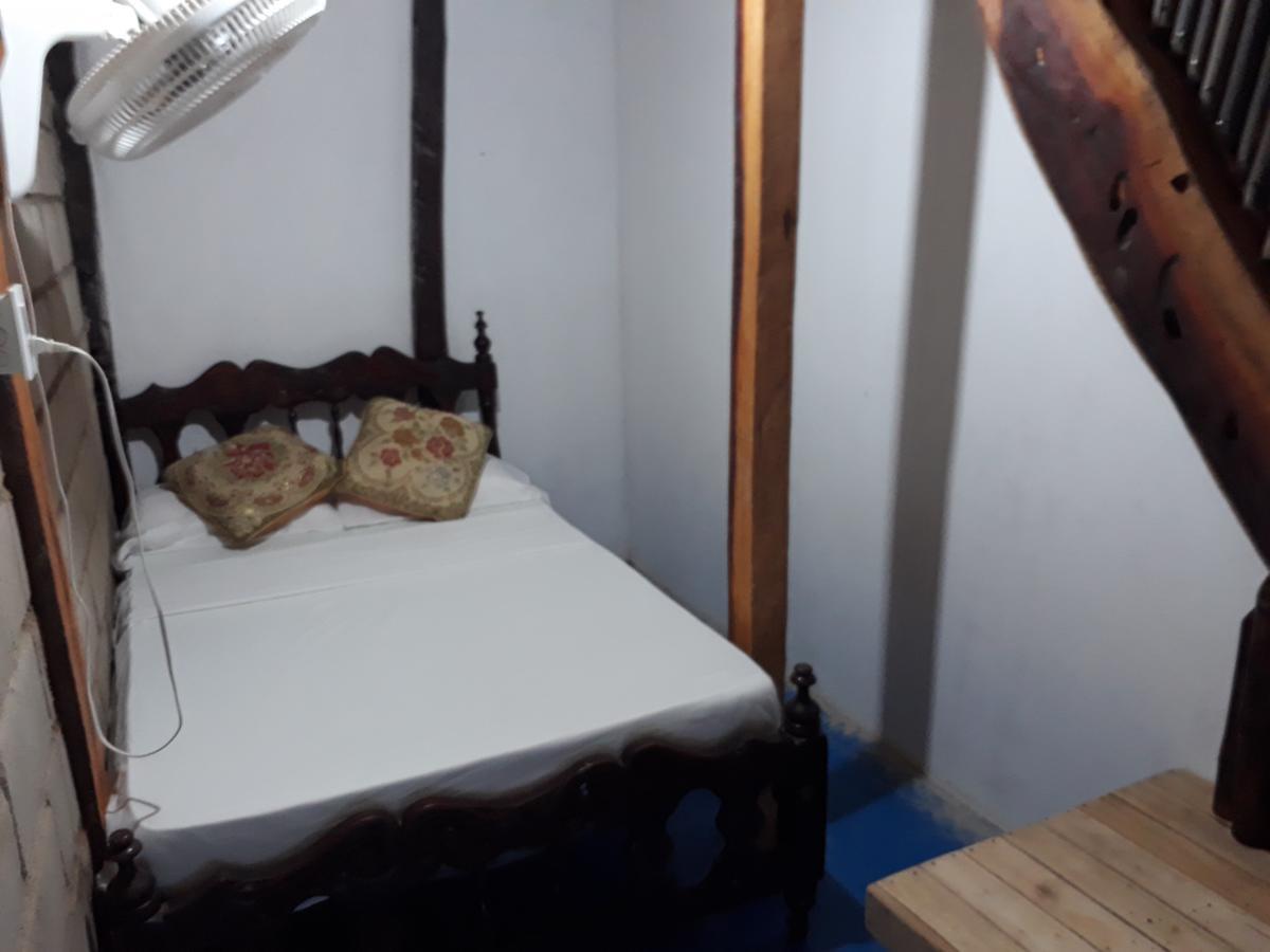 פאלומינו Hostel Cattleya מראה חיצוני תמונה